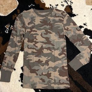 Joe Boxer green and brown camo waffle knit top size medium